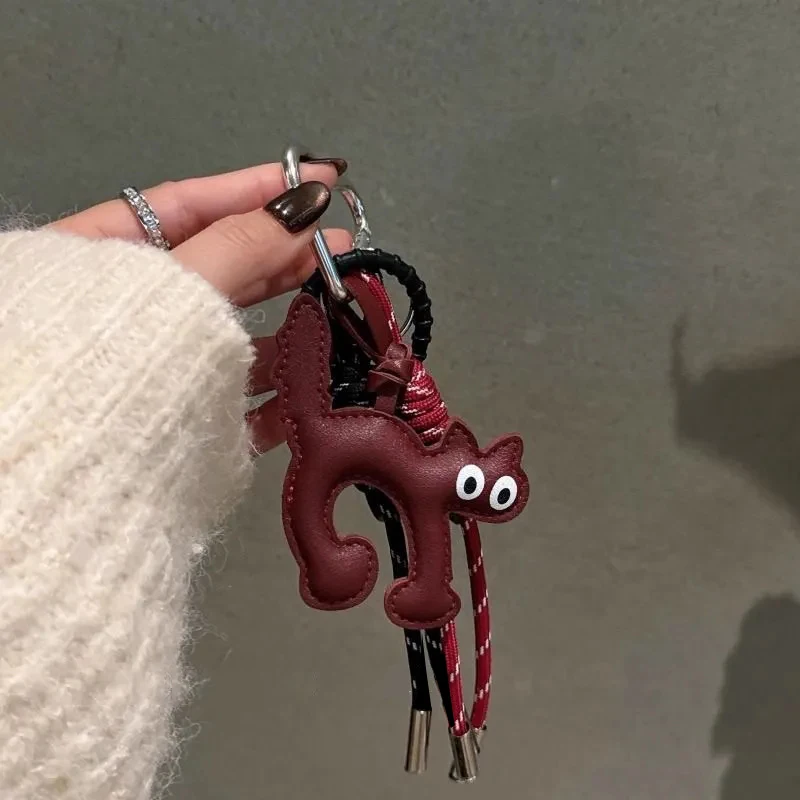 Classic Cute Leather Cat Shape Keychain Pendant Lovely Car Key Ring Bag Charm Phone Pendant Trinket Key Ring Accessories