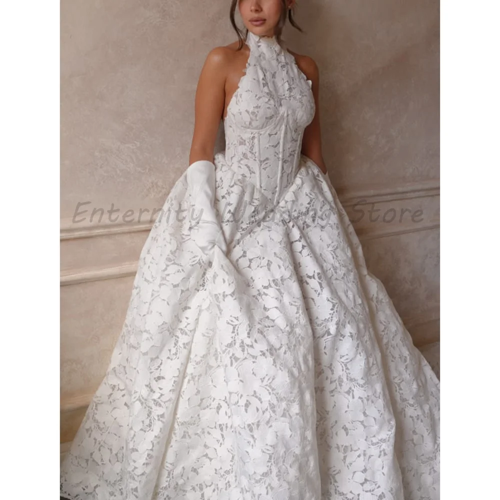 White Lace Ballgown Wedding Dress High Halter Neck Sleeveless Corset Bodice Princess Floor Length Bridal Gown