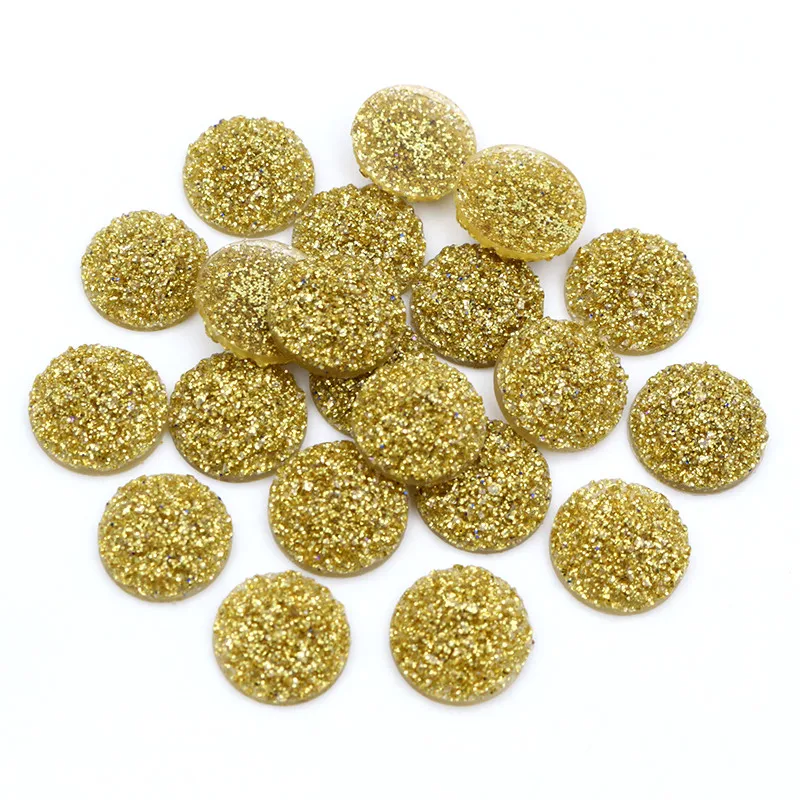 Di modo 40pcs 8 millimetri 10 millimetri 12 millimetri Colori Della Miscela Druzy Pietra Naturale Convessa Piatto Cabochon Resina Della parte