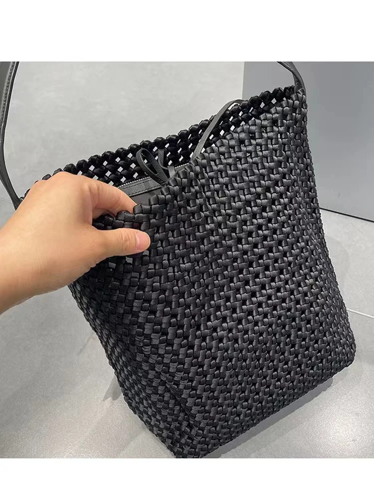 Borsa a tracolla in pelle bovina di grande capacità di alta qualità borsa a secchiello fatta a mano in tessuto di Nylon borsa a tracolla femminile borsa da donna