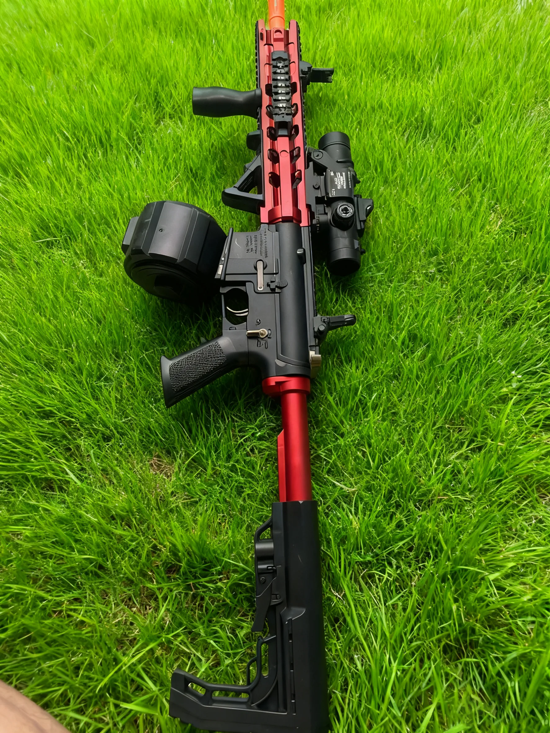 مسدس جل تلقائي 7.4 فولت يطلق النار حتى 30 مترًا طويل المدى دقيق بالكامل مسدس كروي جل كهربائي تلقائيًا مع 500 طلقة للعبة ممتدة #2