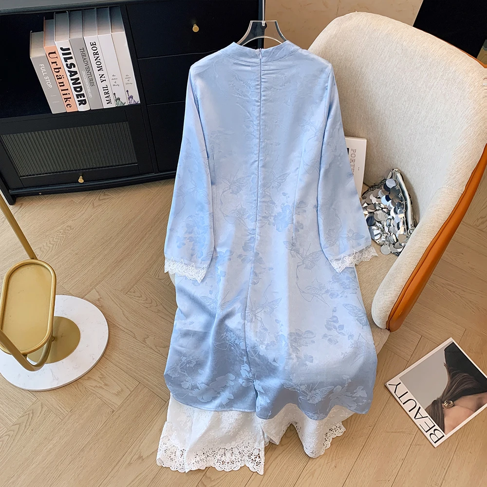 Plus-size women's Autumn casual commuting loose comfortable dress Chinese style blue print long sleeve button lace long dress