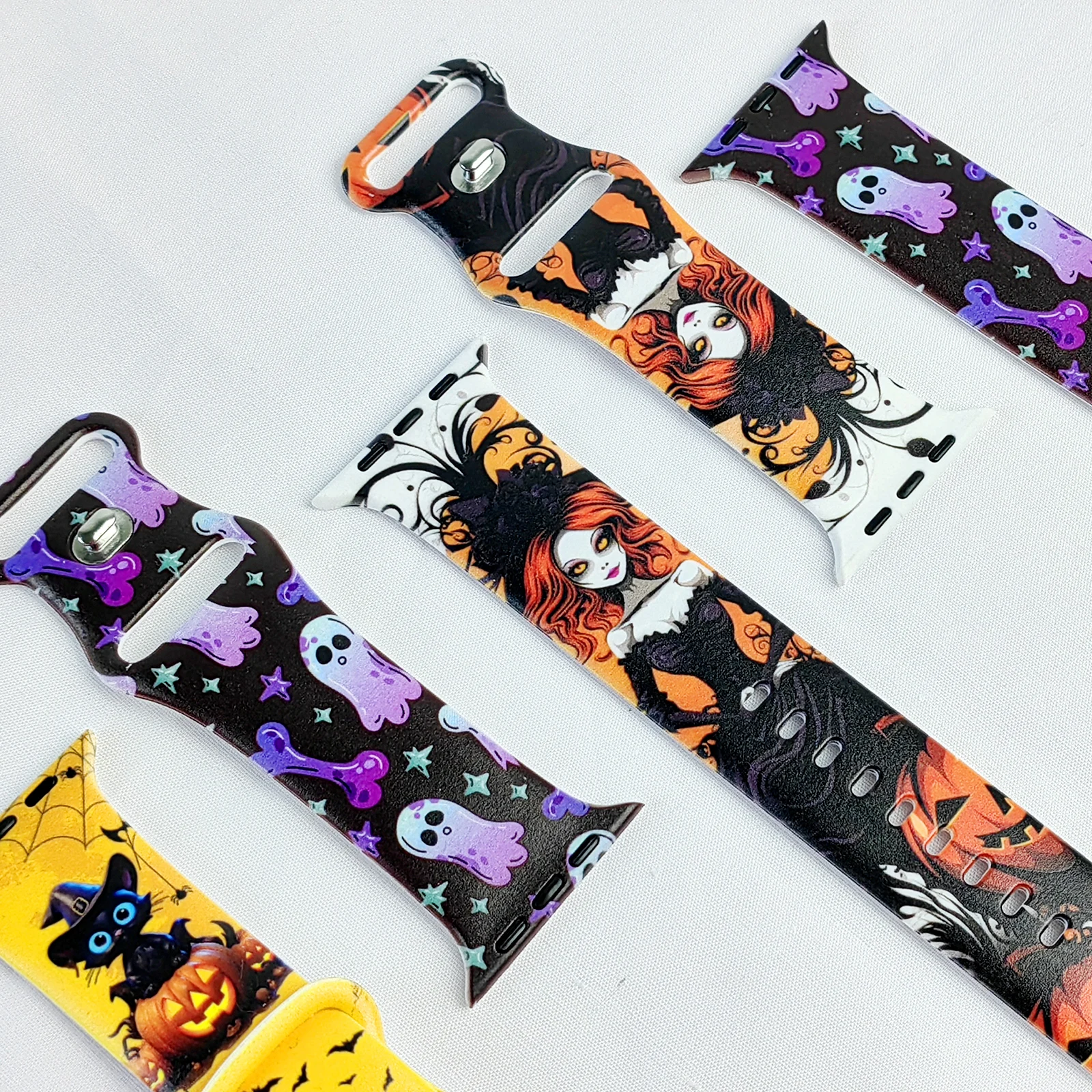 

Midnight Fantas Printed Strap for Apple Watch 11 10 9 8 Silicone Band Replaceable Bracelet for iWatch 46mm 42mm 41mm Watchband