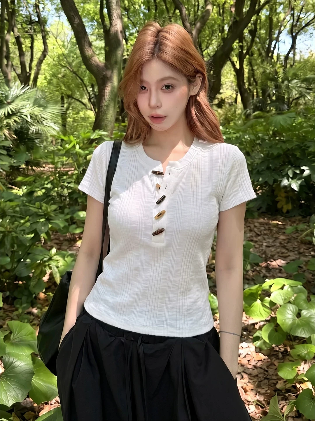 

American Style Retro White Henry Collar Short Sleeve T-Shirt Women Summer Slimming Sexy Short Versatile Top Breathable Skin-F...