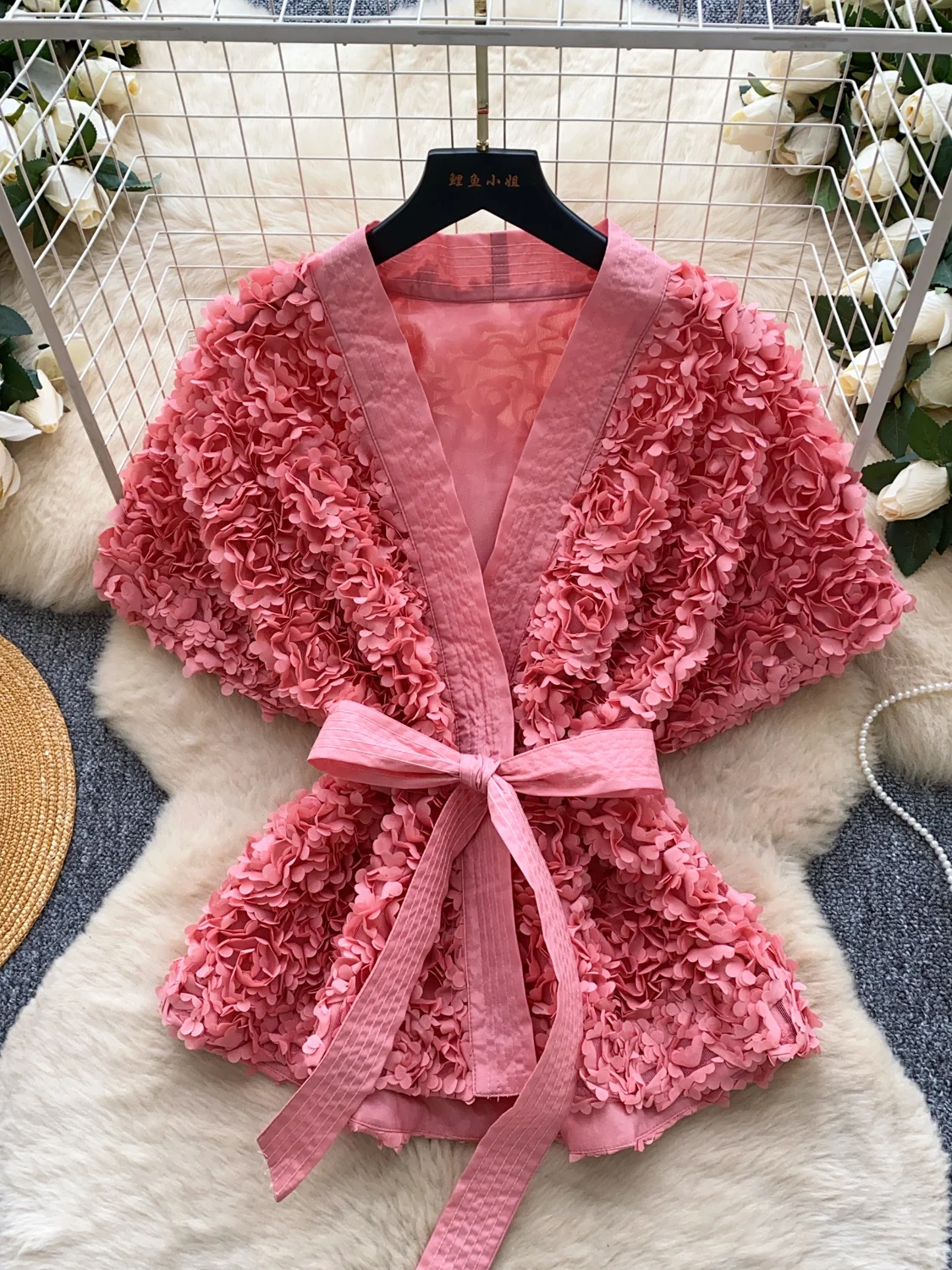 Ele Fene V-Ne خصر مربوط ثلاثي الأبعاد مزين بالدانتيل irt قميص نسائي أنيق أنيق كوري Sle فضفاض مناسب من ألياف البوليستر