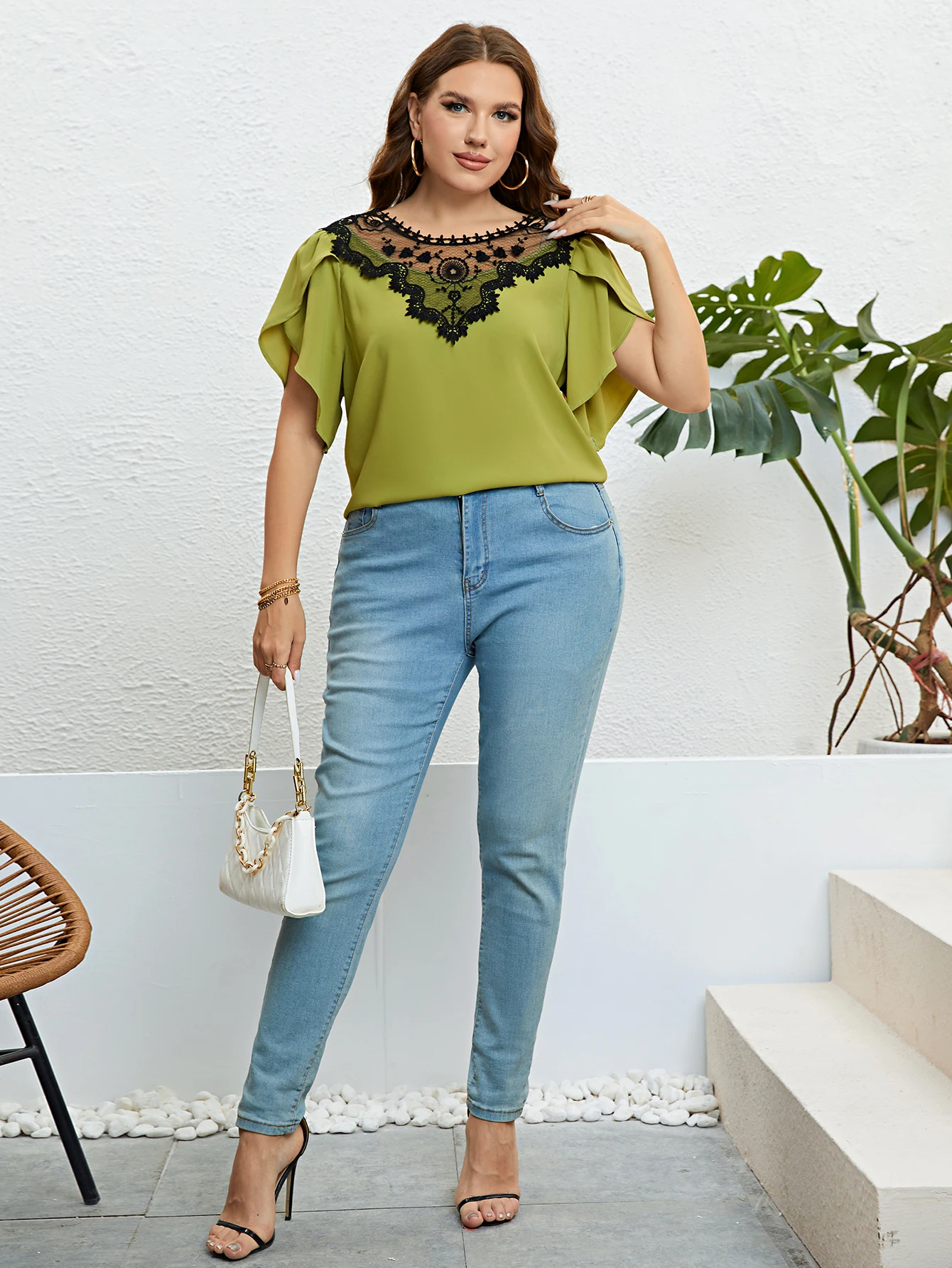 Summer Plus Size Women Clothing Solid Tie Back Contrast Lace O-Neck Blouses Fashion Short Sleeve Casual Loose Tops Blouse