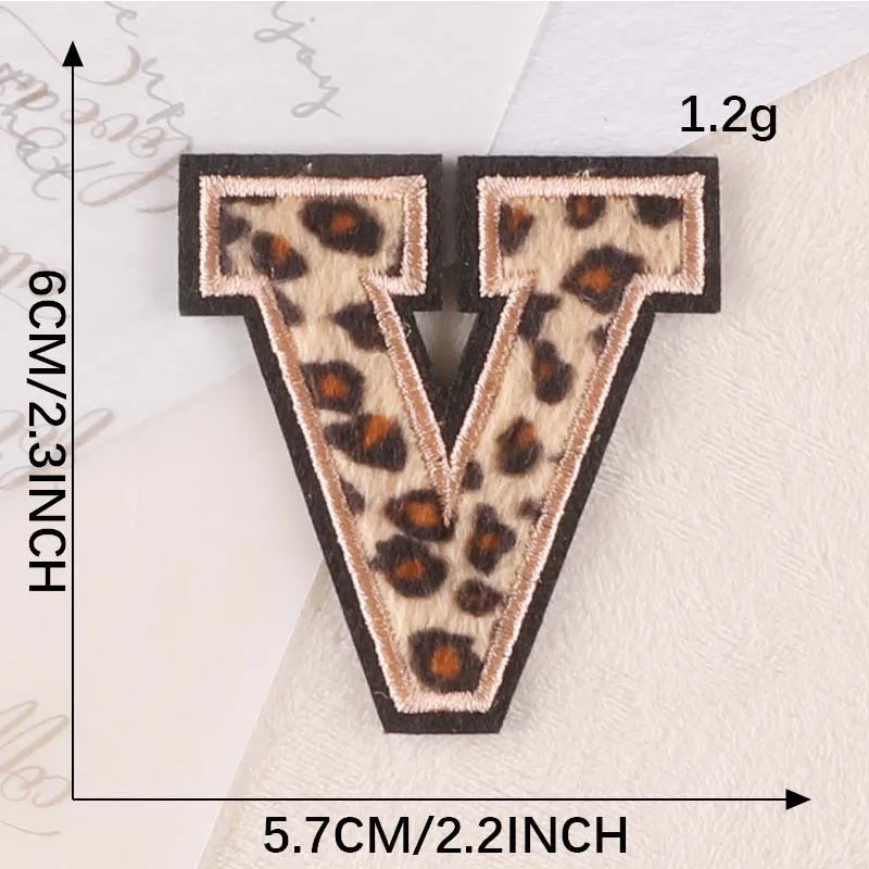A ~ Z Engels Alfabet Letters Badge Patches, Luipaardprint Applique Borduren Ijzer op Stickers voor Kleding, DIY Naam Kledingstuk