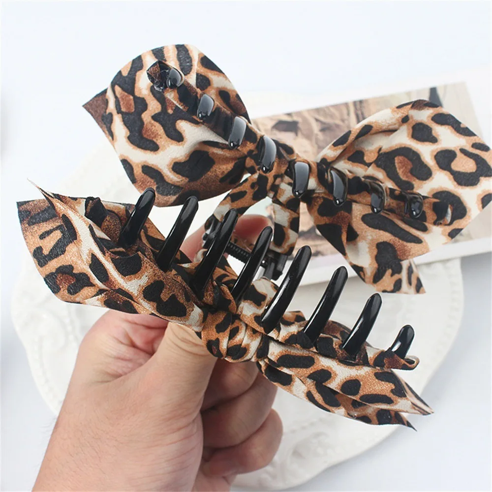 Retro Haarspange in Kaffeefarbe mit Cashew-Blumenmuster für Damen, trendige große Schleifen-Haarspange, Haarklammer für den Hinterkopf, Shark-Clip, Haar-Accessoires – Detail 16