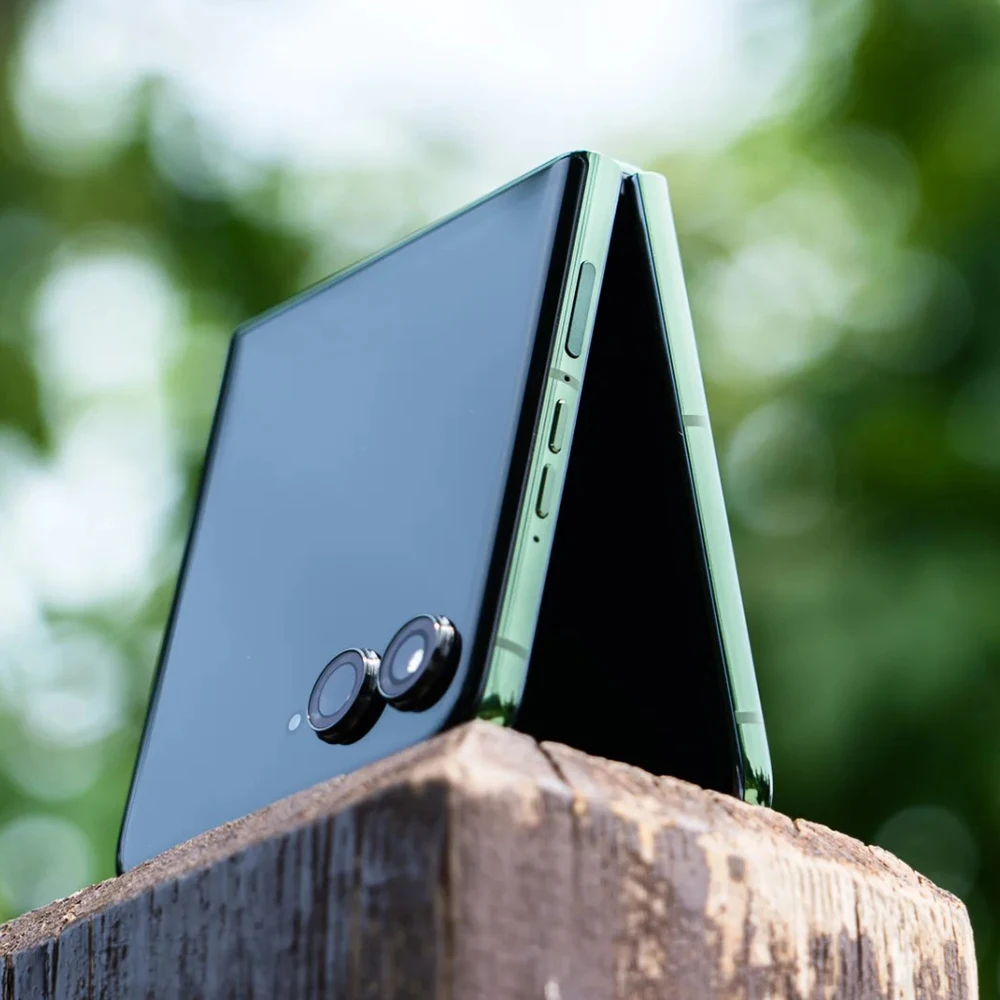 2024 Nuevo original Motorola Moto Razr 50 Ultra Smartphone 6,9 "Snapdragon 8s Gen 3 4000mAh Android 14 50MP 45W