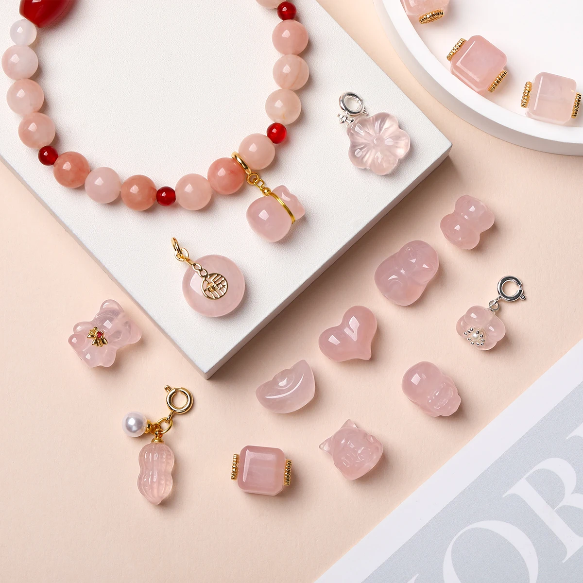1 PC Natural Stone Pink Quartz Carved Cat Fox Flower Shape Bead Cute Charms For Jewelry Making Diy Bracelet Necklace Accessories