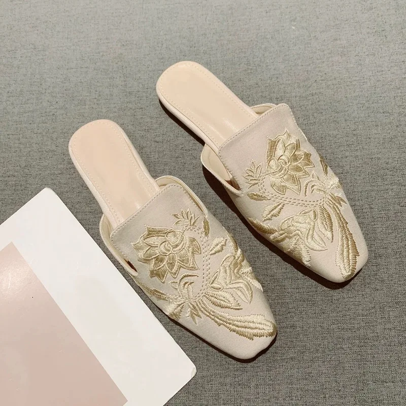 Novos Sapatos Femininos 2026:  - Embroidery Designer avaliação e preço