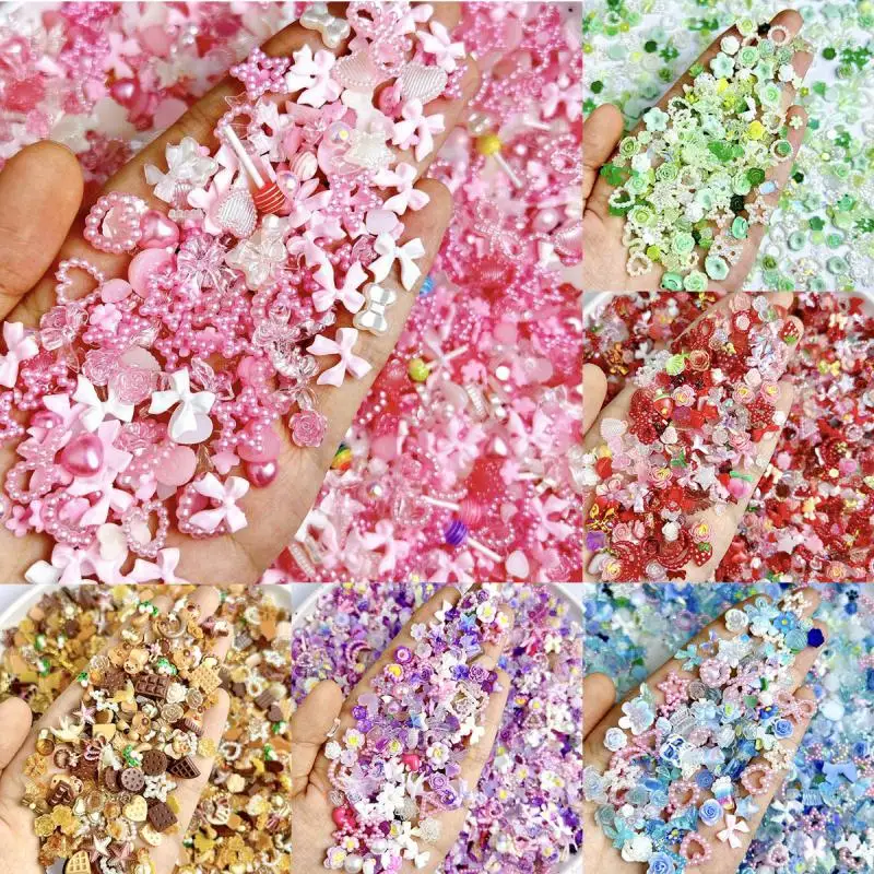 100Pcs/Bag Cute Bow Flower Star Heart Nail Charms Randomly Mixed Sweet Hollow Pearl Heart Nail Art Decorations Akcesoria