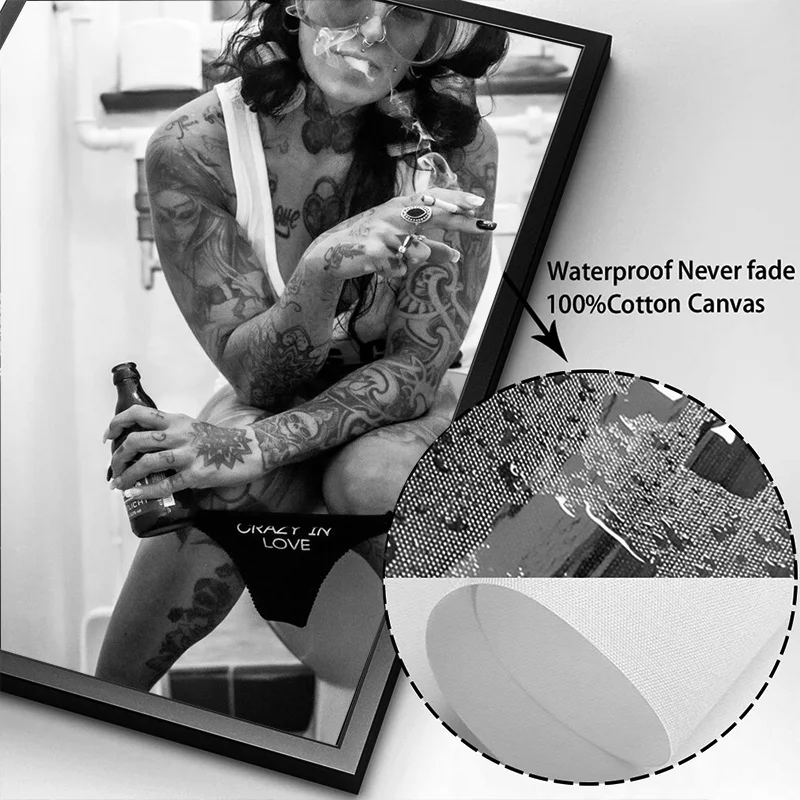 Photography WC Figure Art Photos Canvas Posters Crazy in Love Smoking Woman Toilet Mural Home Bathroom Canvas Print Art Painting