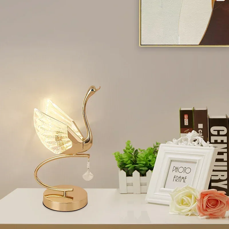 TINNY Contemporary Swan Table Lamp LED Creative Golden Desk Light Decor For Home Bedroom