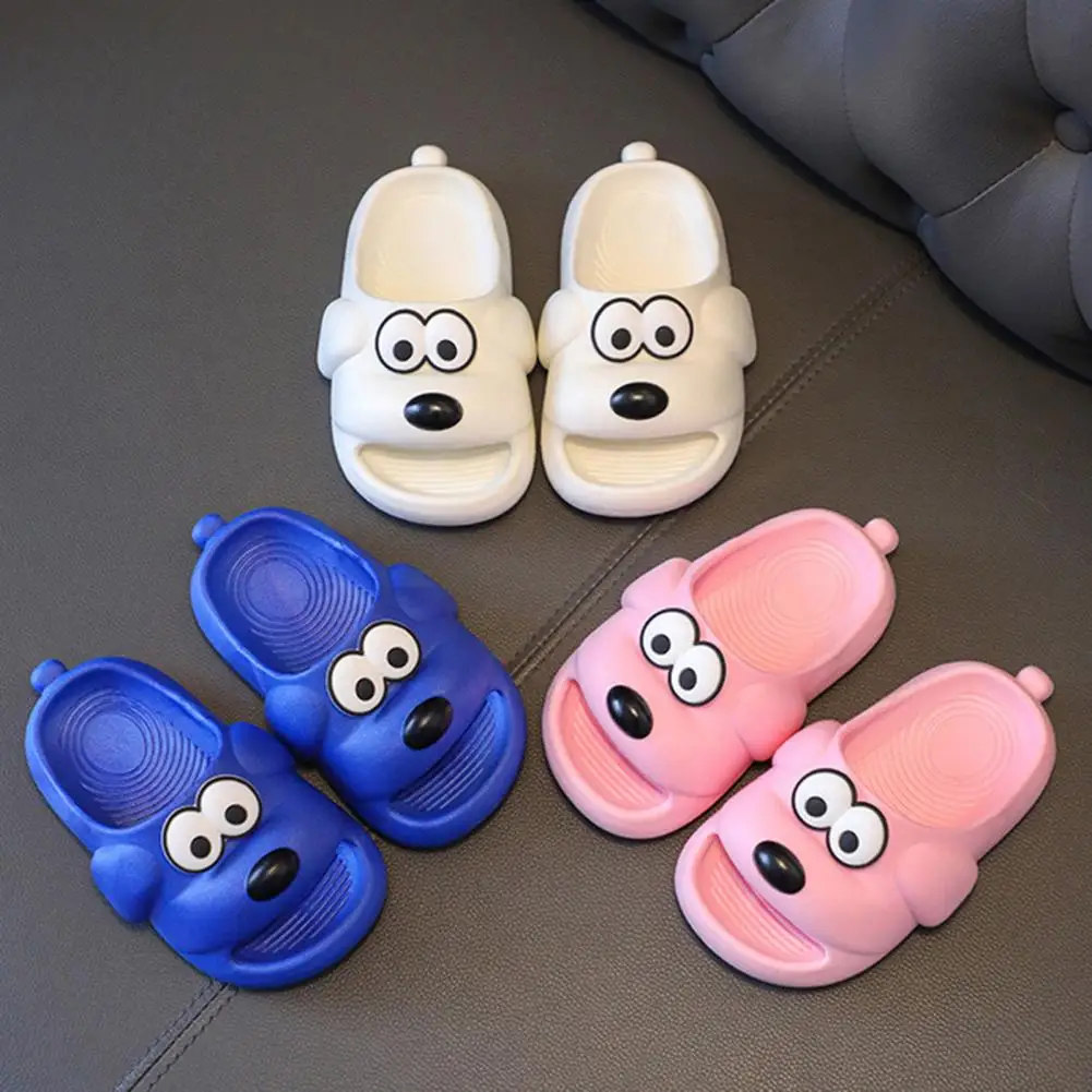 

Odorless 1 Pair Stylish Shower Bathroom Non-Slip Slippers Shock-absorbent Toddler Slippers Good Flexibility Bathroom Wear