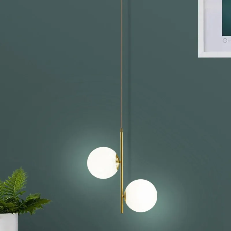 Lampe LED Suspendue en Verre au Design Nordique Moderne, Luminaire Décoratif d'Nik, Idéal pour un Salon, une Salle à Manger, une Chambre à Coucher ou une Cuisine