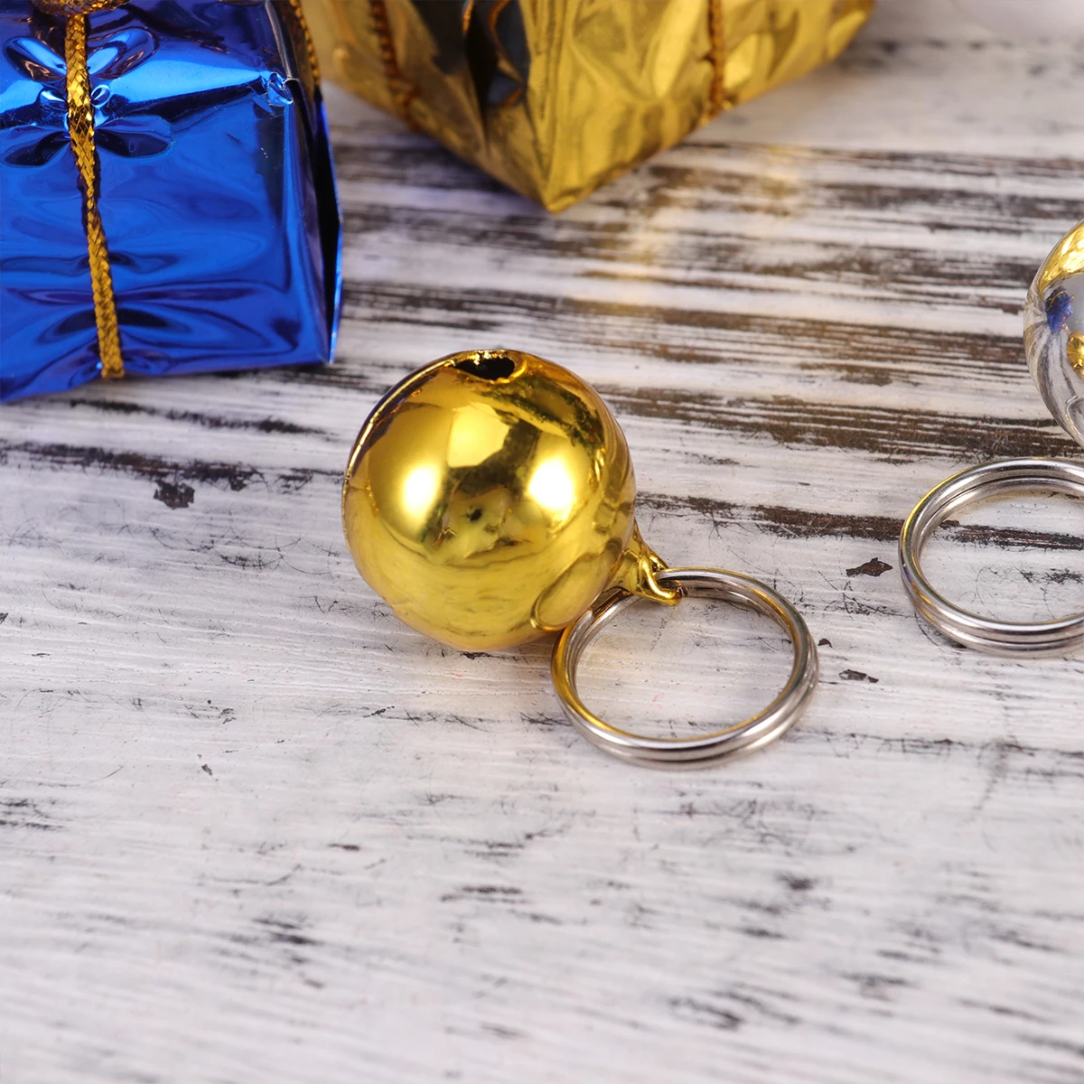 

12Pcs Pet Small Bells Durable Jingle Sound Easy Clip On Cat Dog Necklace Accessories Golden Silver 18mm