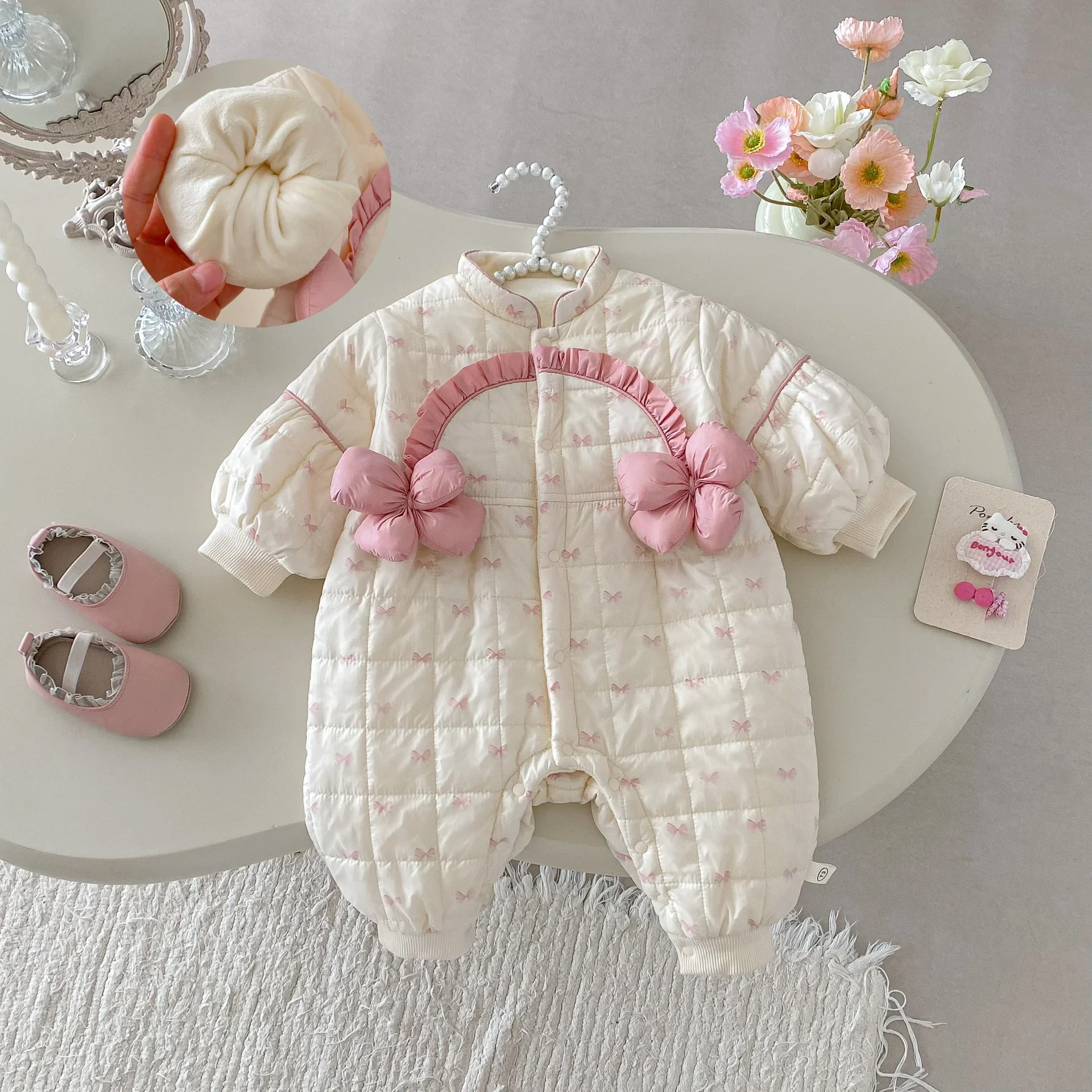 

2025 Baby Girl 3D Flower Padded Romper Clothes 0-2Y Newborn Fleece Lined Cute Sweet Bodysuit Infant Winter Warm One-Piece Outfit