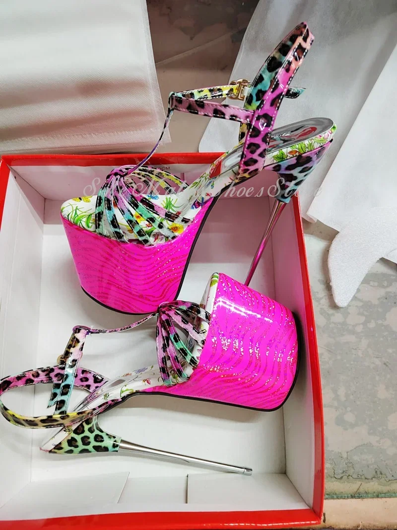 Hot Chick Mixed Colors Platform Women's Sandals Super High Heel Thick Bottom Buckle Pole Dance Shoes 22cm Colorful Modern Pumps
