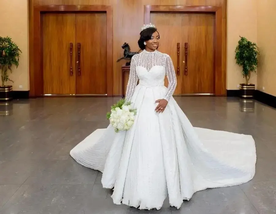 Customized Long Sleeves Luxury Lace Mermaid High Neck Wedding Chapel Train 2023 Plus Size Bridal Dresses Nigeria