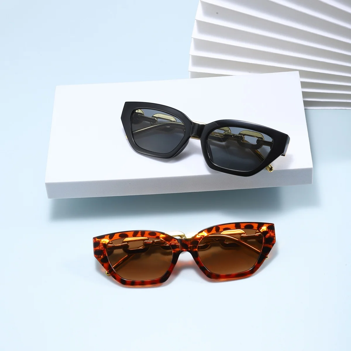 2 Stück modische Sonnenbrillen im europäischen und amerikanischen Retro-Stil für Herren und Damen, trendig, vielseitig, Sonnenschutz für den Sommer und UV-Schutz