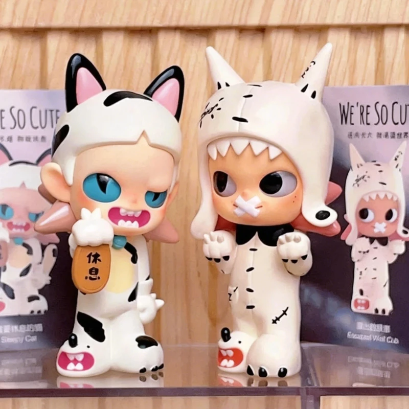 

Genuine Pop Mart Zsiga The One Walking Along The Way To Receive Gifts Is So Cute Blind Box Trendy Toy Gift Girls Toys Figurine