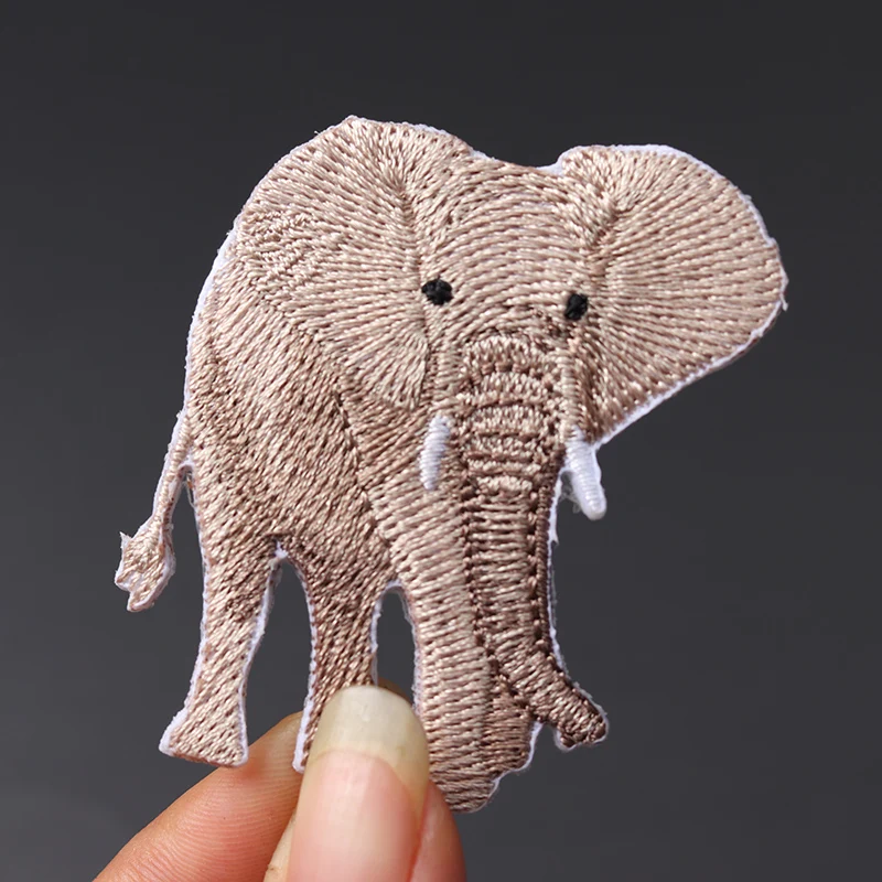 Cartoon elephant size: 5.5X4.5CMPatches Embroidery Applique Clothes Sewing Supplies Decorative Iron on Badges Patch