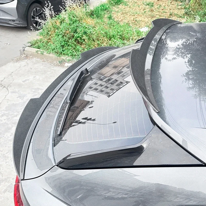 

Rear Roof Spoiler Wing Trim For Audi Q3 F3 Sportback 2019 + Spoiler ABS Glossy Black Carbon Fiber Rear Mid Wing Lip Body Kits