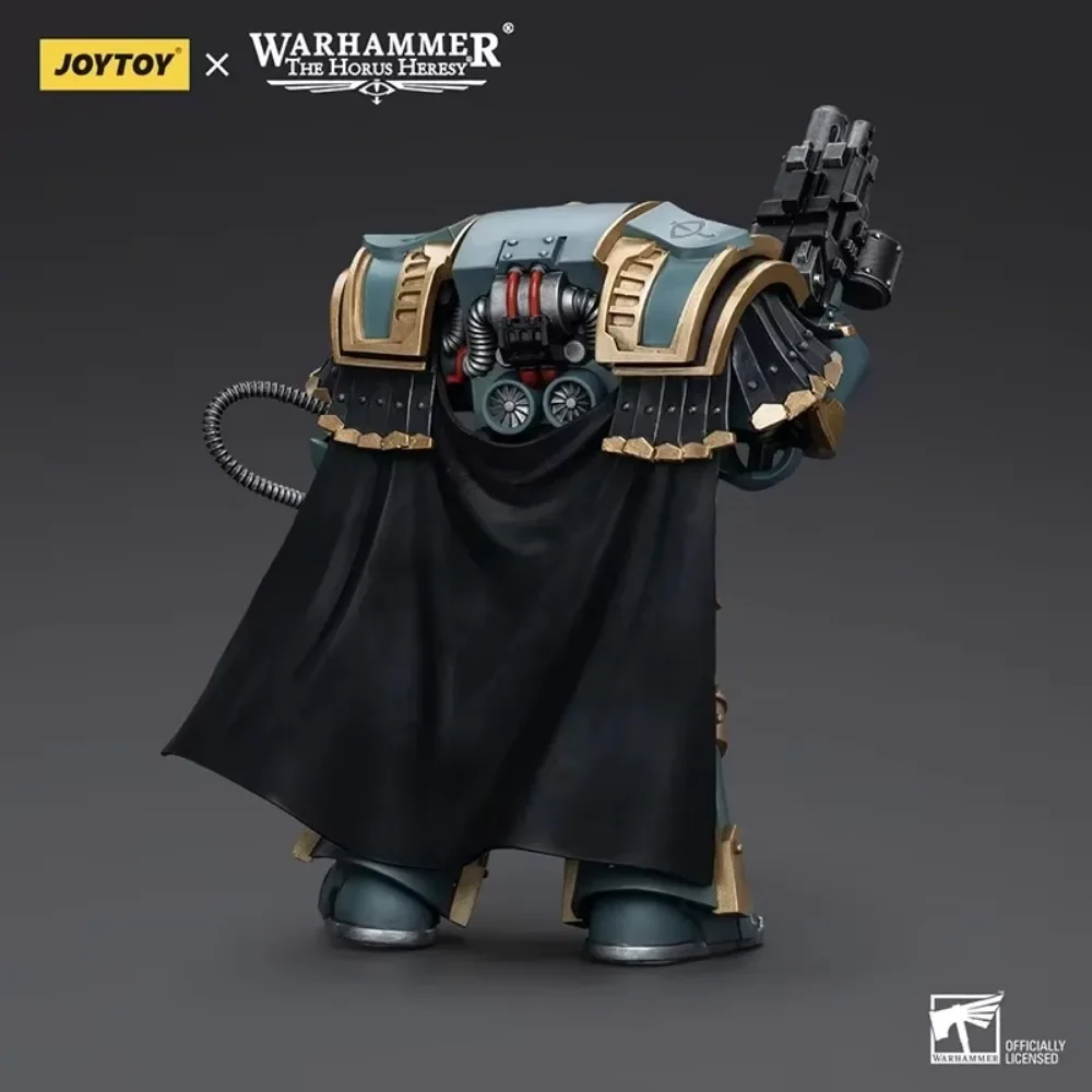 JOYTOY Warhammer 40k ตัวเลขการกระทํา Sons of Horus Legion Praetor ใน Cataphractii Terminator เกราะอะนิเมะคอลเลกชัน 1/18