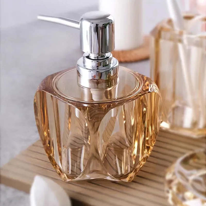 1 Pc Acrylic Pressing Peach Heart Lotion Tank Lotion Sub Bottling Shower Gel Shampoo Bottle Bathroom Tabletop Decorations