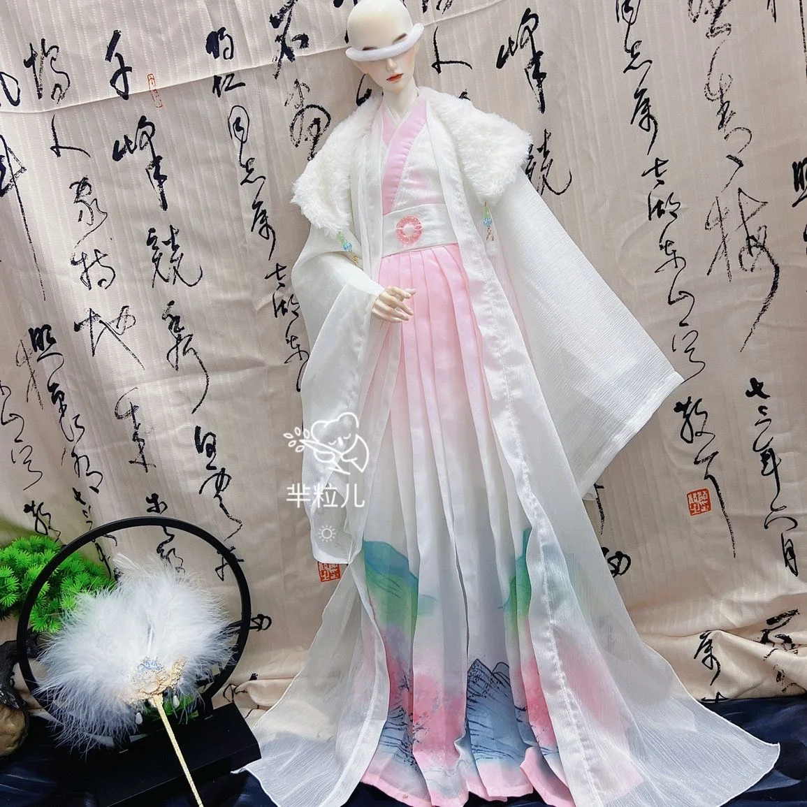 White Fur Collar Light Pink BJD Ancient Costume Dress, Uncle 72CM 75CM Doll Clothes Skirt Free Shipping