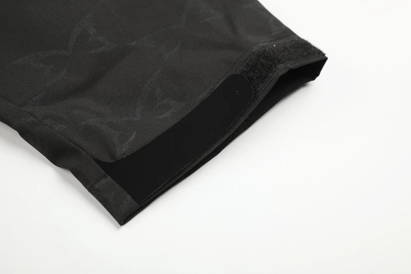 Schwarze Kapuzenjacke mit Schmetterlingsdruck, durchgehender Reißverschluss, Windbreaker für Herren, übergroßer Outdoor-Windbreaker, Streetwear, lässige Oberbekleidung mit Reißverschluss. – Detail 11