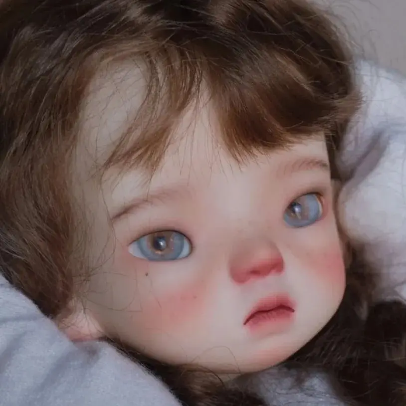 

New SD BJD doll 1/6 Divine Girl Head Amber Cute Beautiful Girl Makeup High Quality Resin Toy Gift Just a Head
