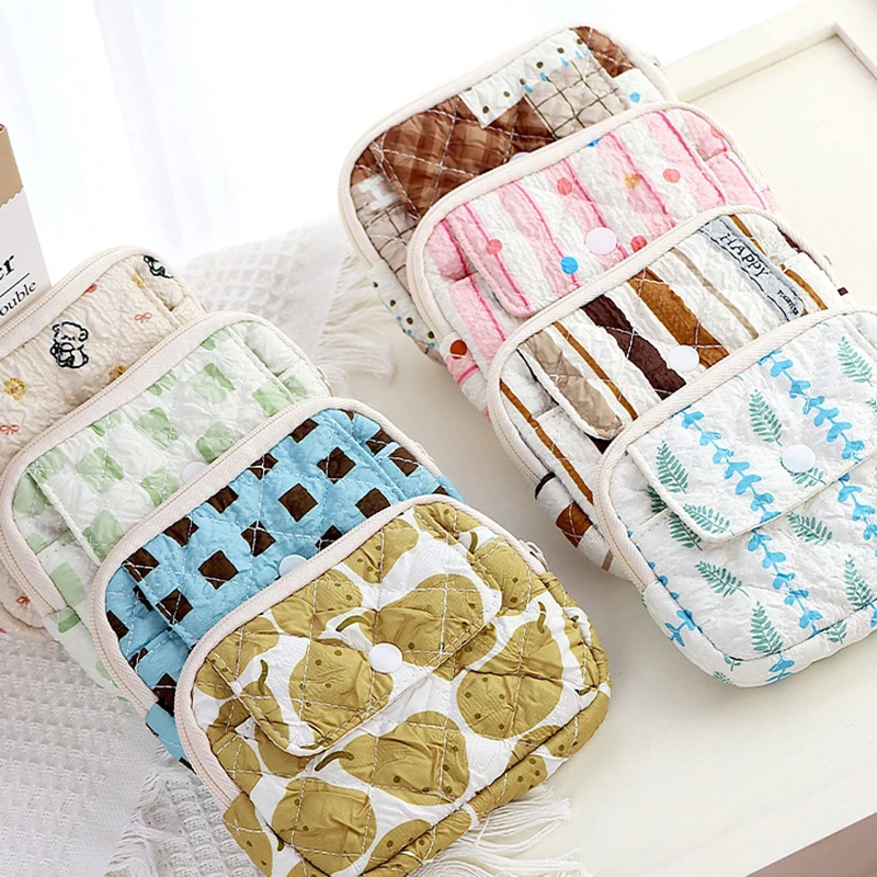 Cute Cartoon Floral Quilted Multifunctional Storage Bag Organizing Bag ID Bag Coin Wallet Card Bag Cute Pouch Wallet