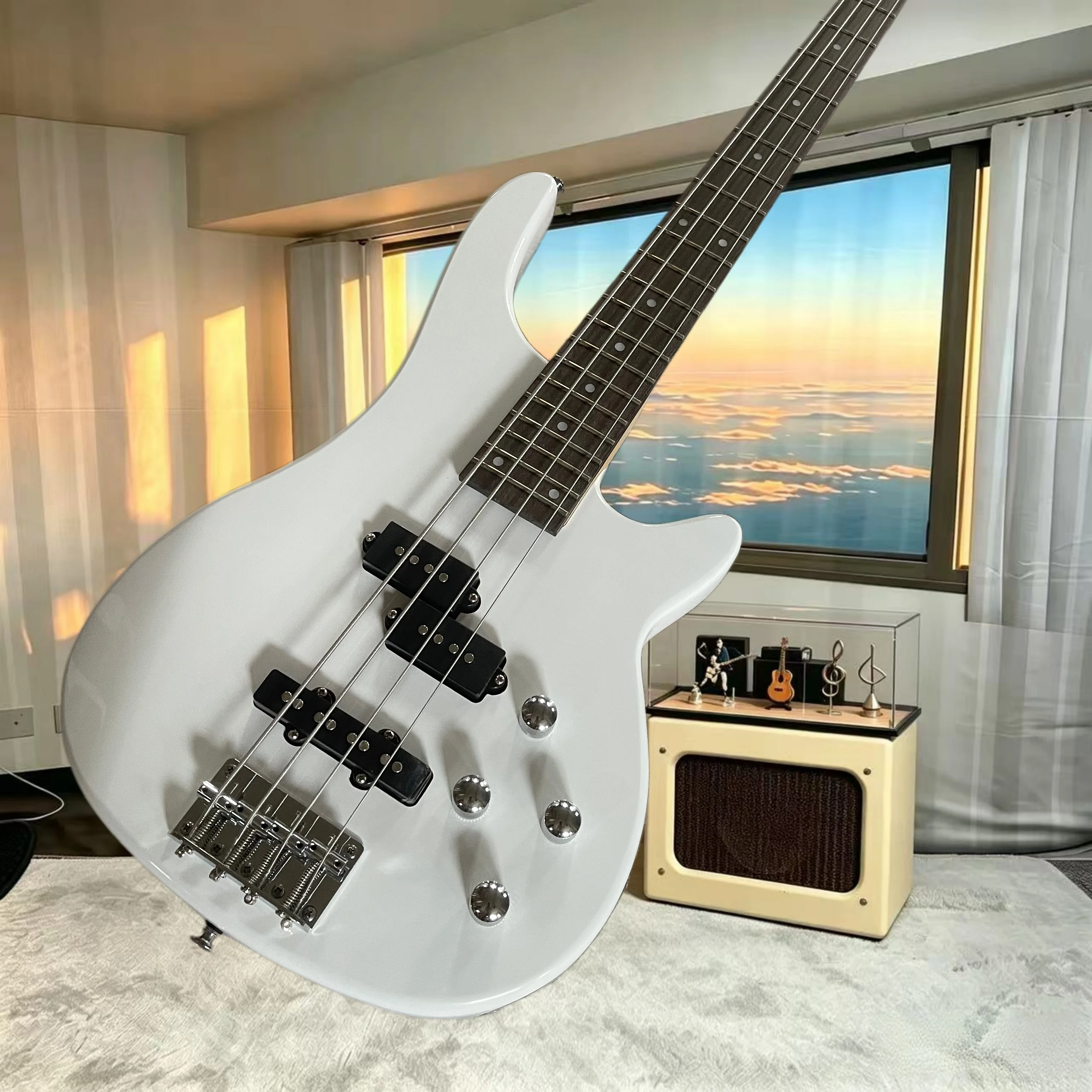 Gloss White 4‑String PB Electric Bass PJ Combined Pickups Rosewood Fretboard Chrome Hardware Bass Guitar Rock Funk Pop Metal