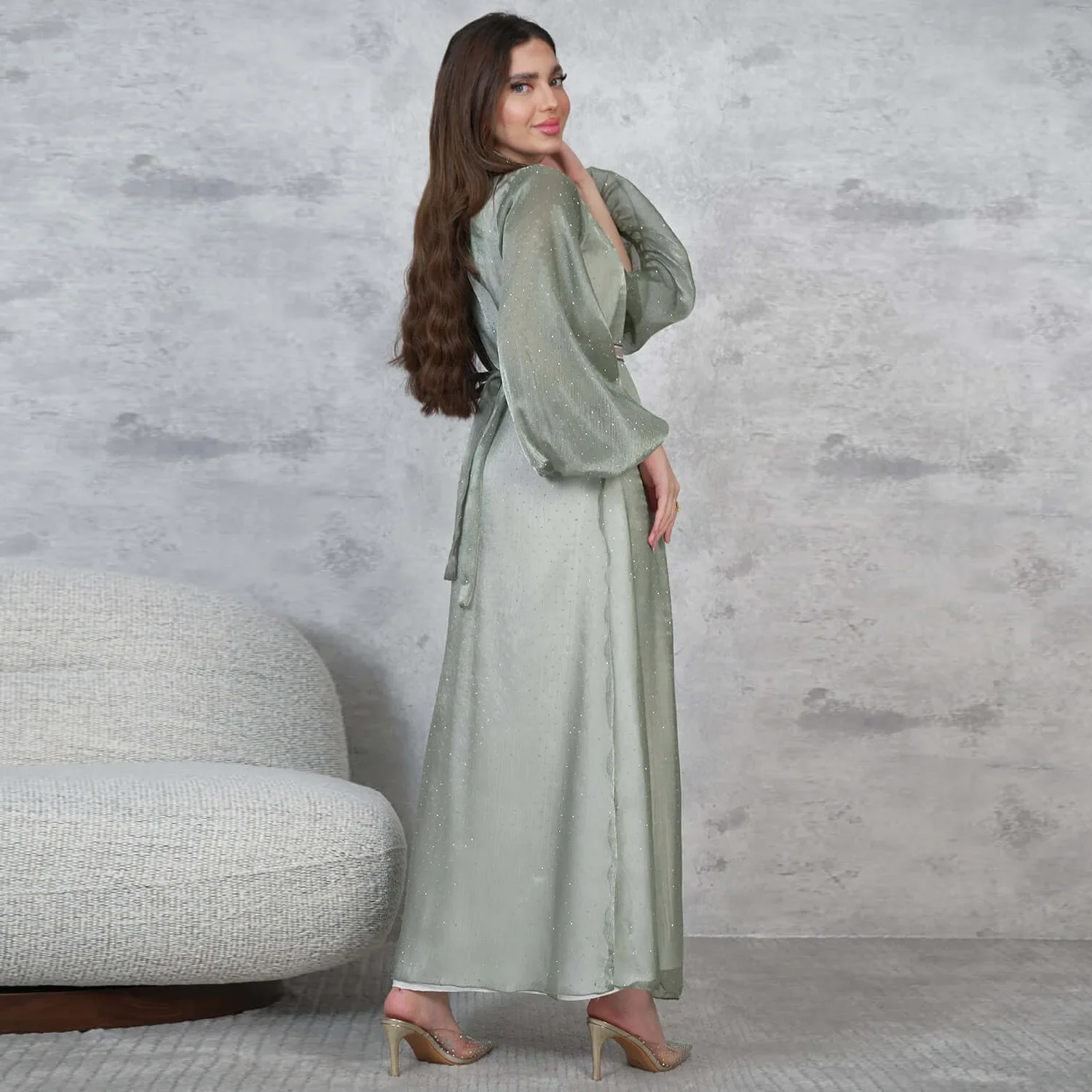 

Dubai Abayas for Women Muslim Embroidery Maxi Dress Turkey Kaftan Eid Djellaba Caftan Marocain Femme Musulmane Vestidos Jalabiya