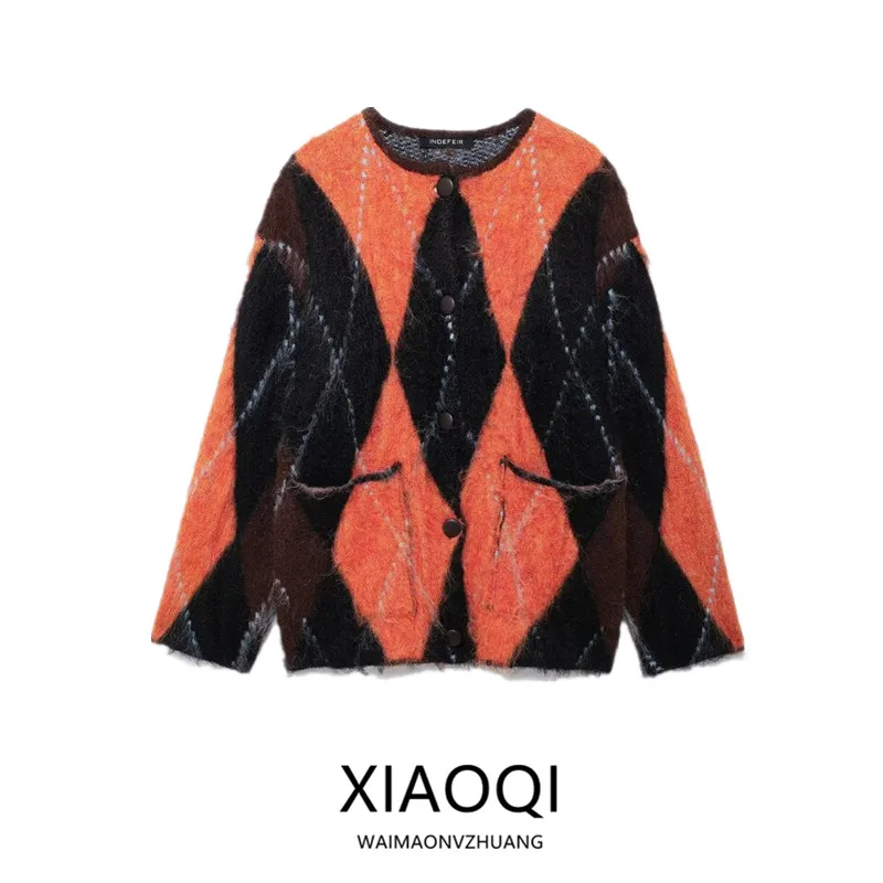 

2024 Autumn Winter New Sle Women's Knitted Jaet round Ne Long Sve Tassel Design Sensation Flower Pattern 4929