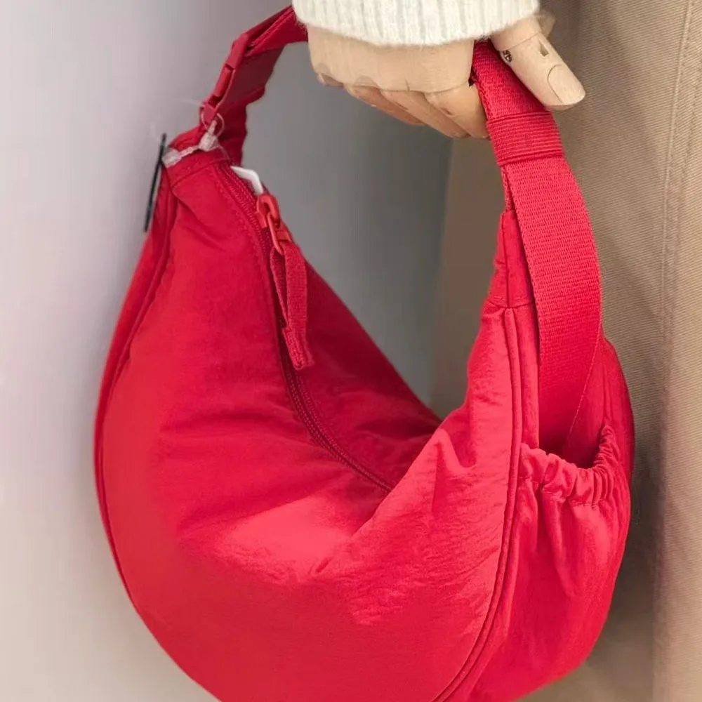 Umhängetasche für Damen, Trendige Dumpling-Tasche, Leichte Kleine Nylon-Schultertasche, Vielseitige Schultertasche – Detail 13