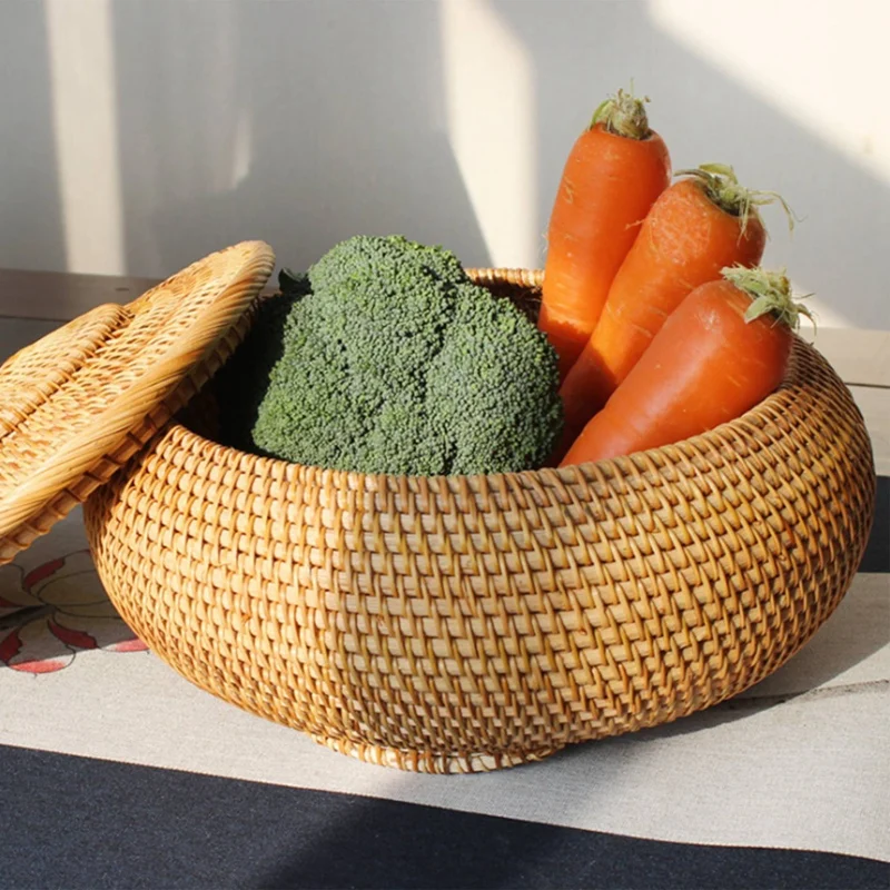 Round Rattan Box,Wicker Fruit Basket with Lid Bread Basket Tray Storage Basket Willow Woven Basket for Bread, Snack