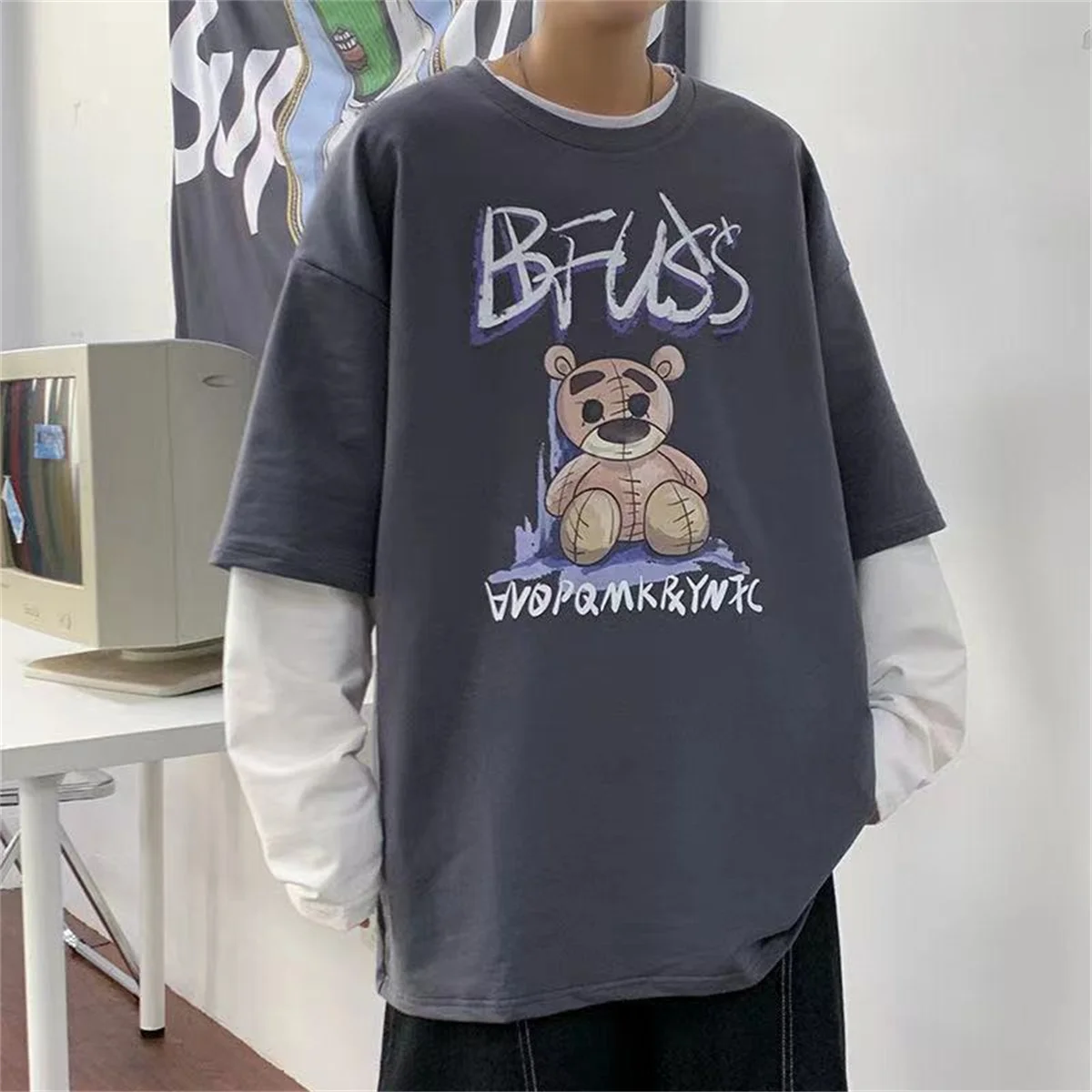 

Cute Harajuku Bear Print T Shirt Hip Hop Men Women Casual Korean T Shirt Long Sleeve Loose Tshirt Streetwear Autumn Tops Male