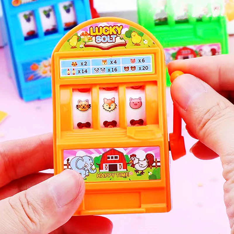 3PCS 2022 Fun Mini Hand-Crank Winning Game Console Boys Girls Birthday Party Gift Parent-Child Toys Carnival Party Gift Giveaway