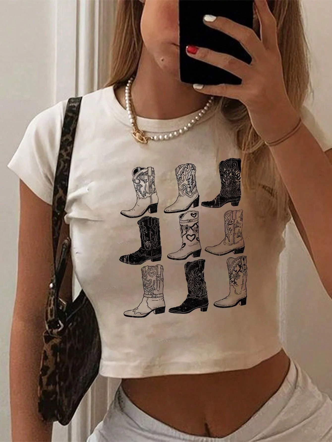 Women Short Sleeve Tshirts Casual Simple Crop Top Boot Printed Round Neck Slim Fit T-Shirt For Women Summer Baby Tee