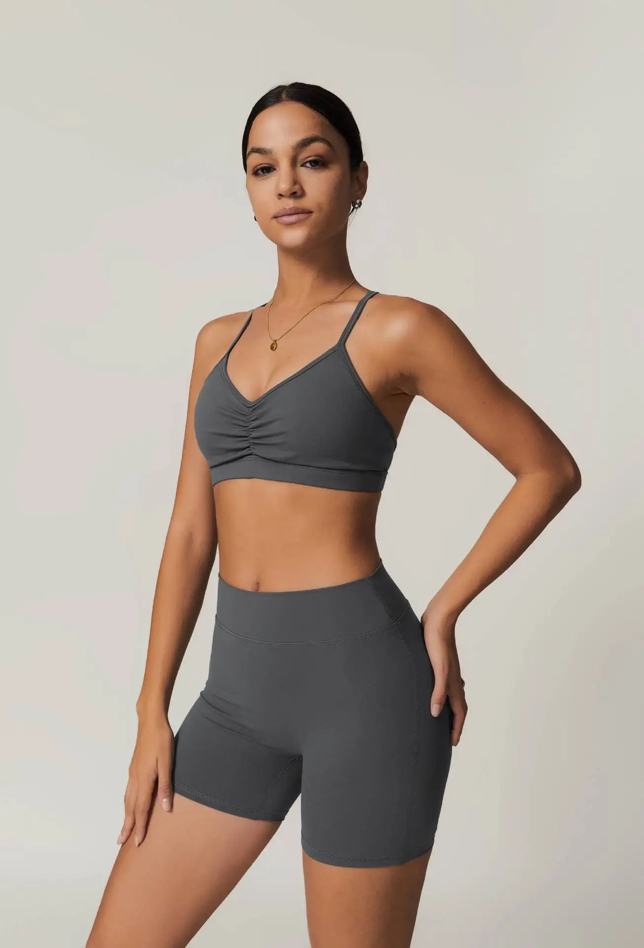 شورت رياضي مضغوط عالي الخصر للنساء ، بنطال ضيق لرفع الأثداء الرياضية ، ملابس رياضية للركض ، سراويل لياقة بدنية ، جيوب