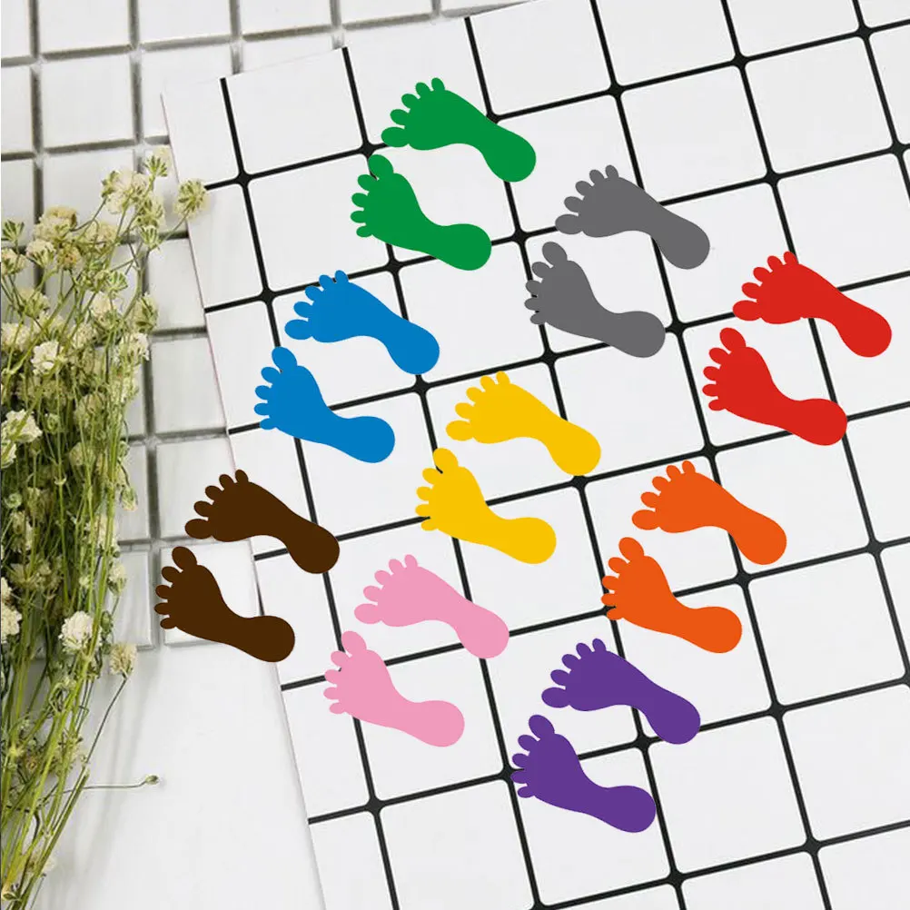 12 زوجًا من ملصقات بصمة القدم المقاومة للماء من مادة PVC لدرج الزخرفية لخط رياض الأطفال في الفصول الدراسية