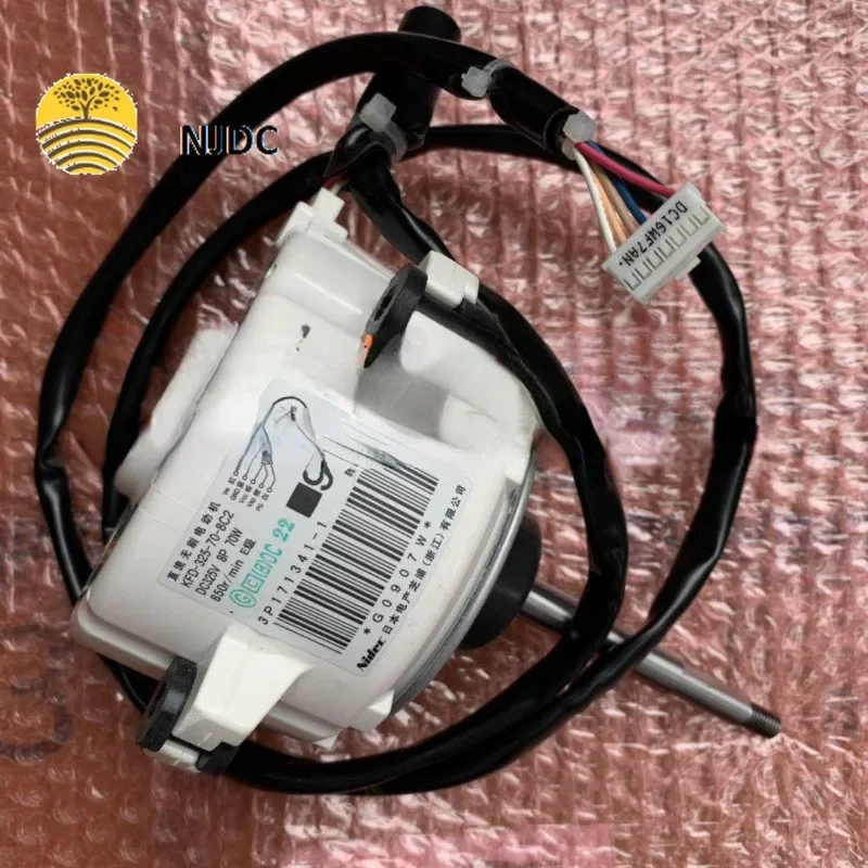 

Original Brand New Daikin Air Conditioner External Fan Motor KFD-325-70-8 C2 Daikin 907 Fan Motor