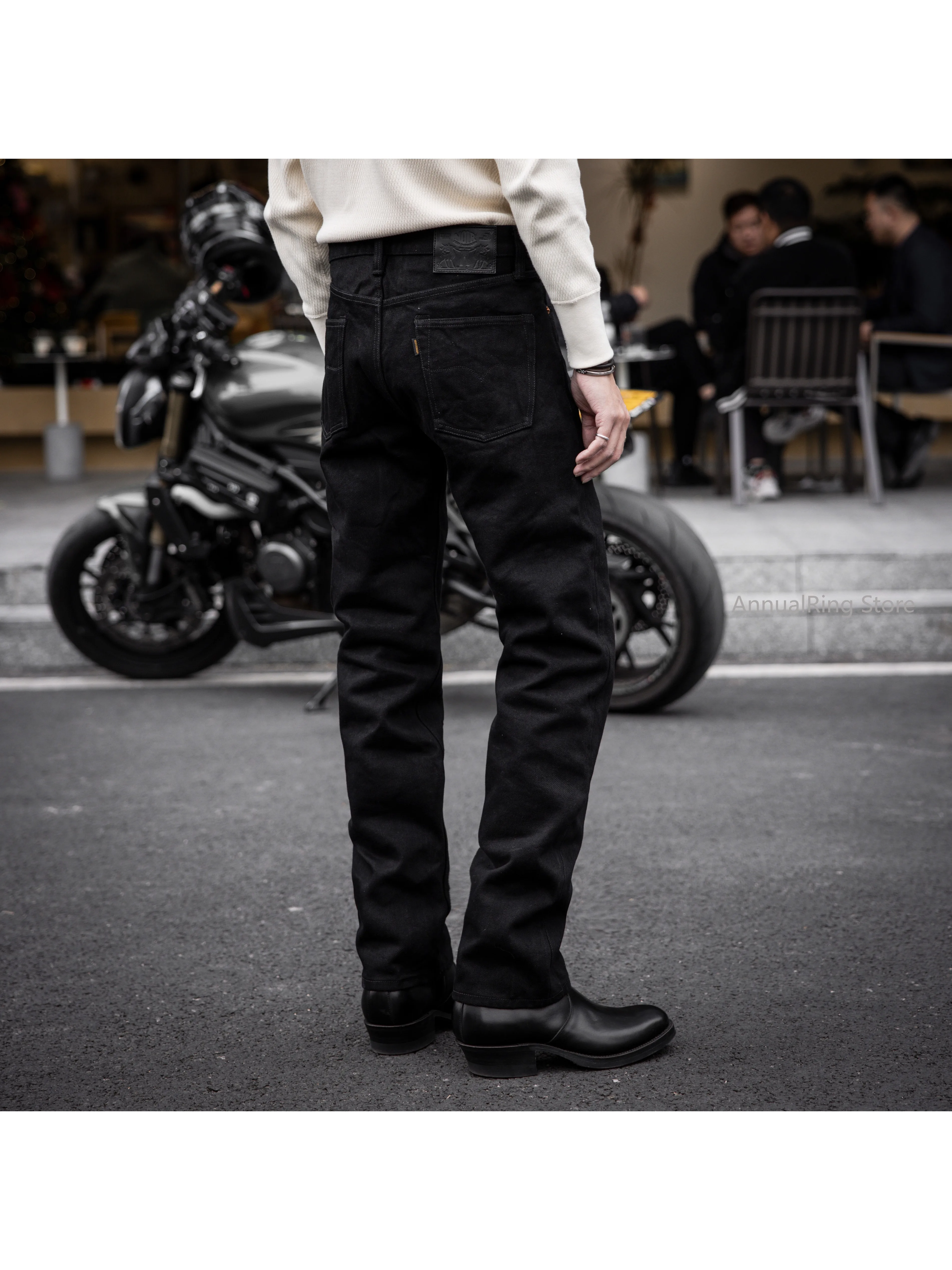 Red Tornado NOIR 21oz Selvedge Denim Slim Straight Cut Jeans in Schwarz Robuster Stil Herren Freizeithose