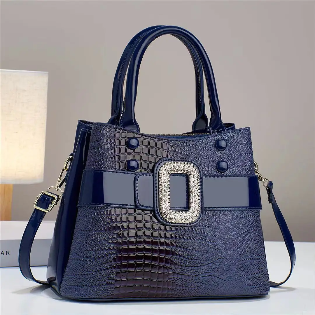 Luxury Quality Diamond Handbags For Women Patent Leather Crocodile Stone Pattern Ladies Shoulder Cross Body Bags Metal Handle