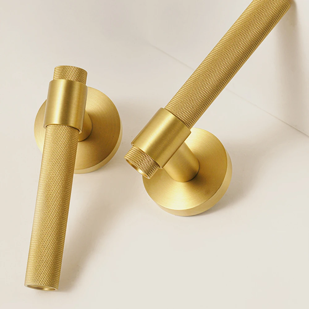 DOOROOM Luxury Brass Knurled Door Handle Set Interior Privacy Lock for Bedroom Bathroom Double Door Lever Dummy Privacy Options