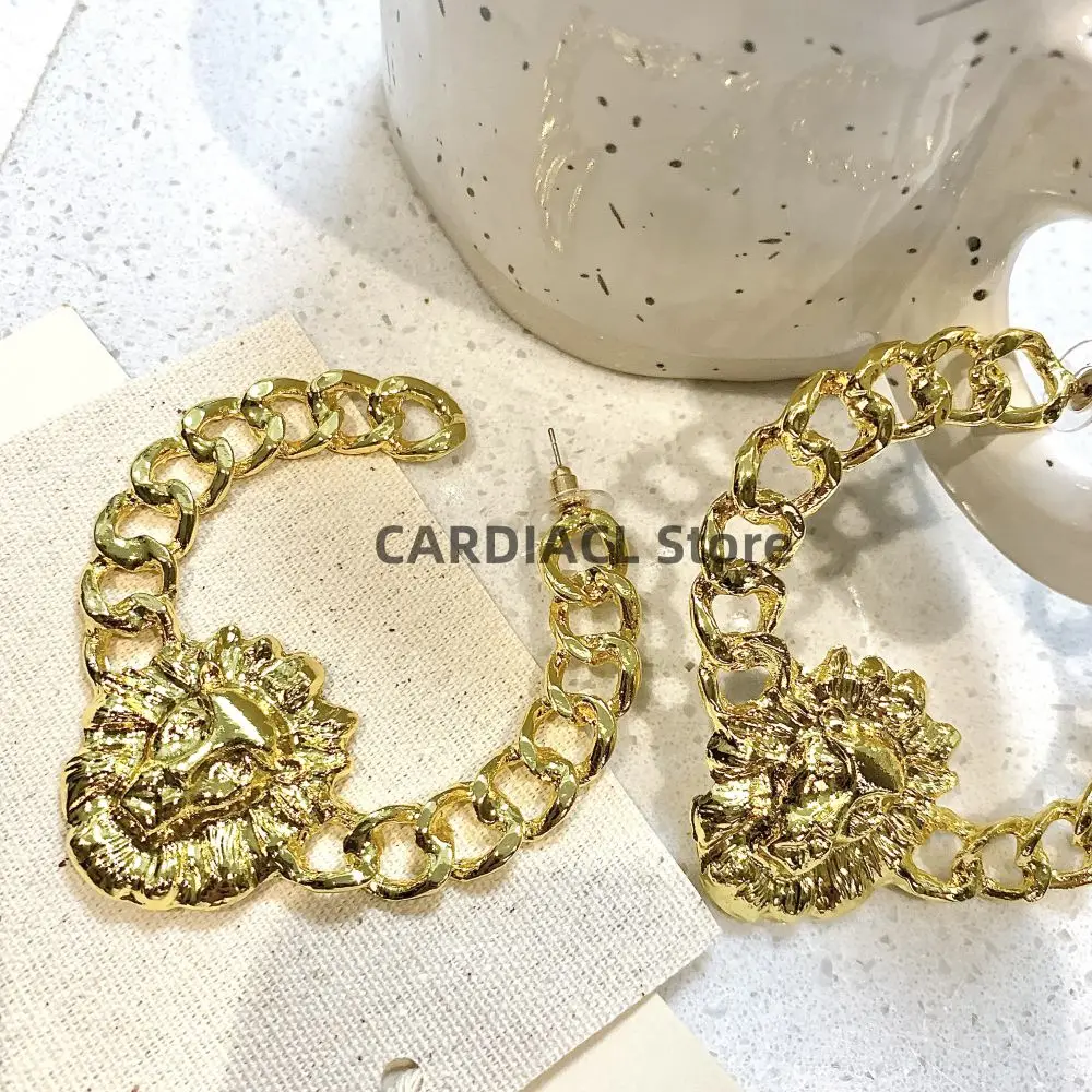Exaggerated drop oil lion head stud earrings women's stud Golden Ring Earrings