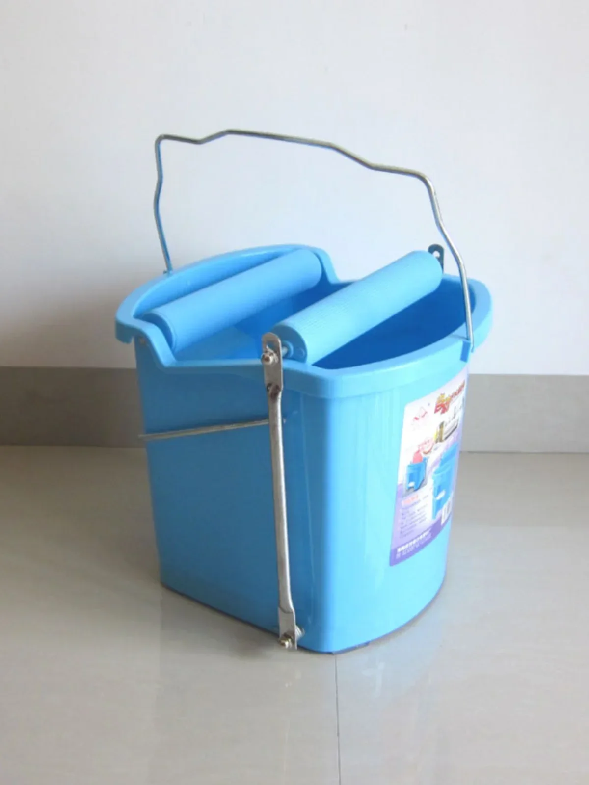 Foot operated semi-automatic mop bucket, stainless steel mop for wiping the floor, thickened for household use